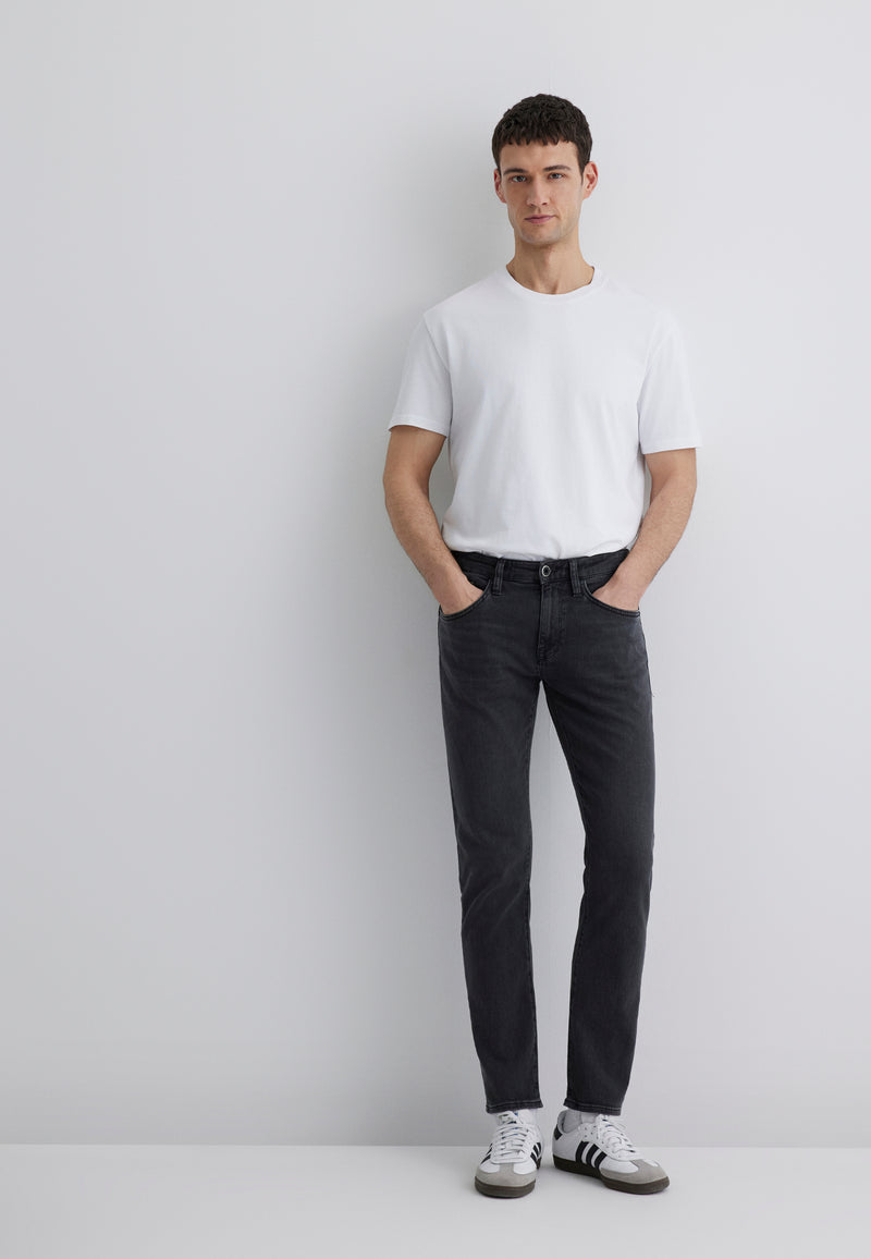 Jake | Jambe maigre mince