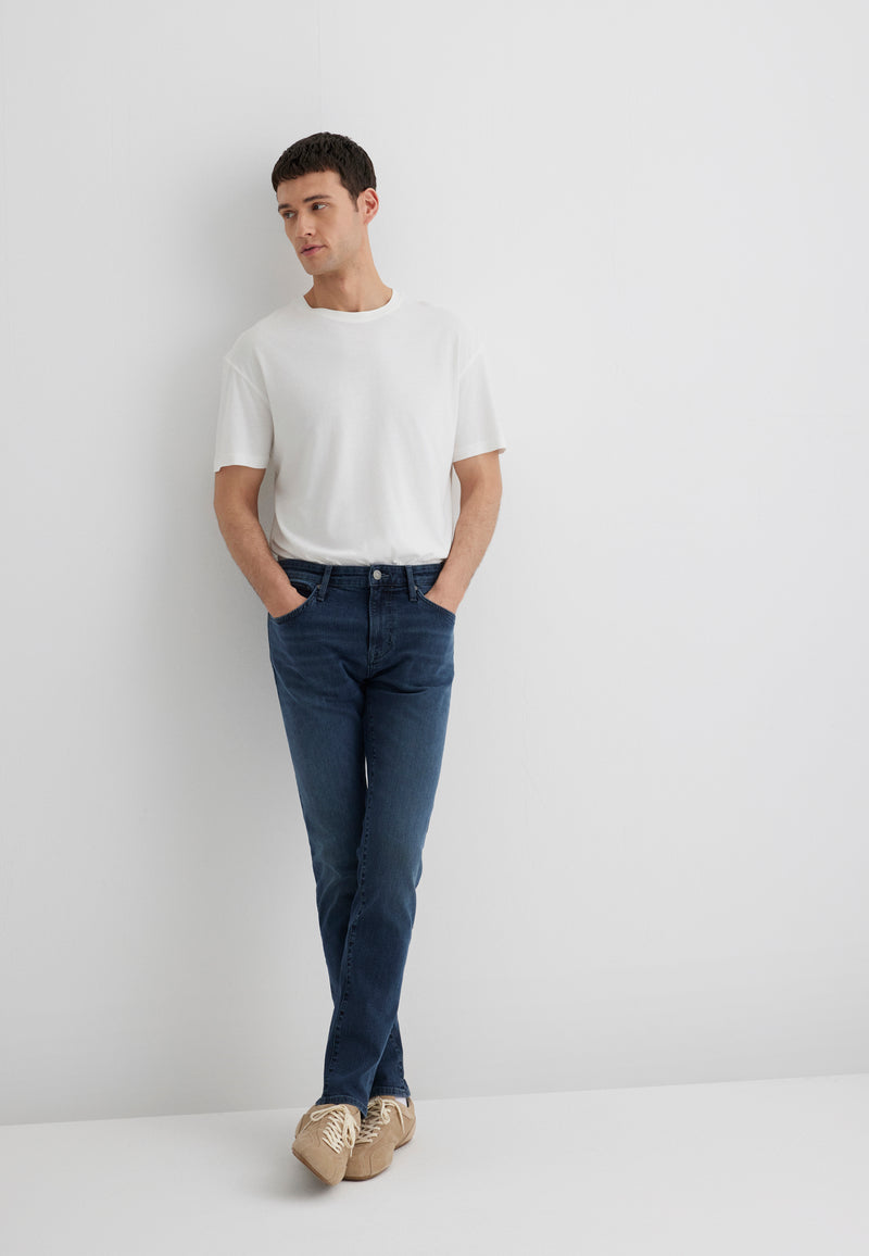 James | Super maigre, mouche zip