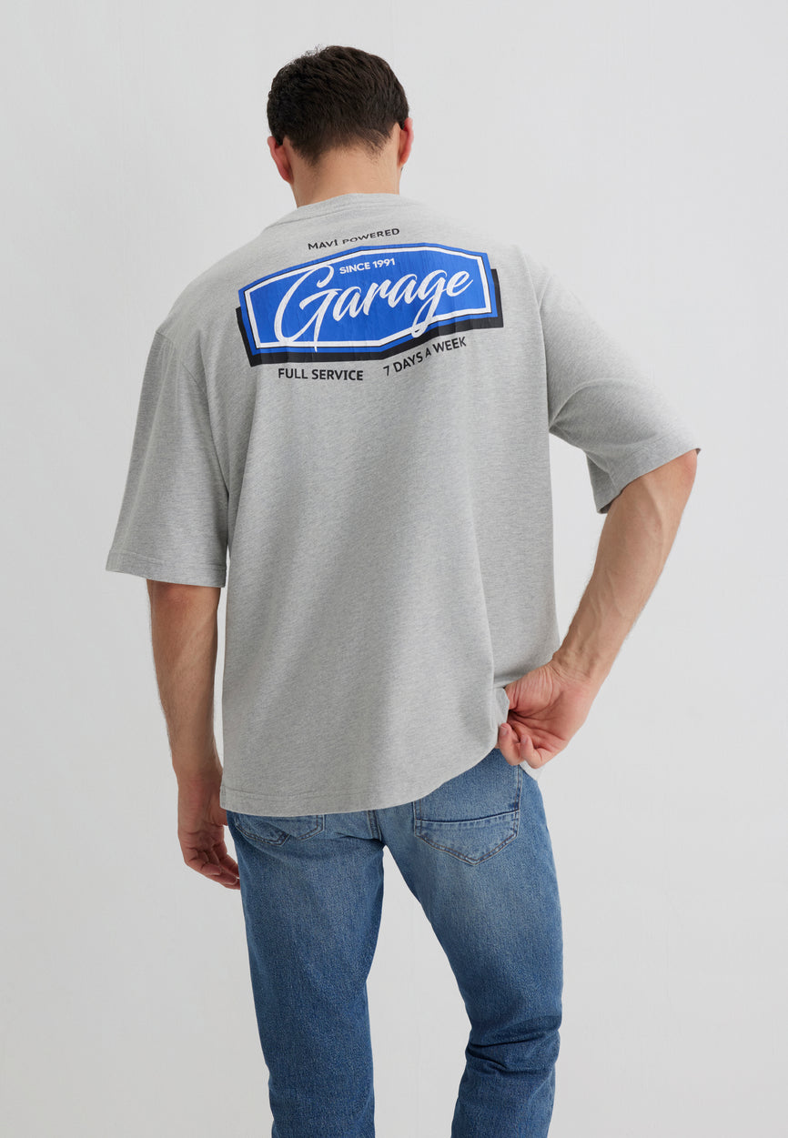 GARAGE PRINTED TEE | Relaxed