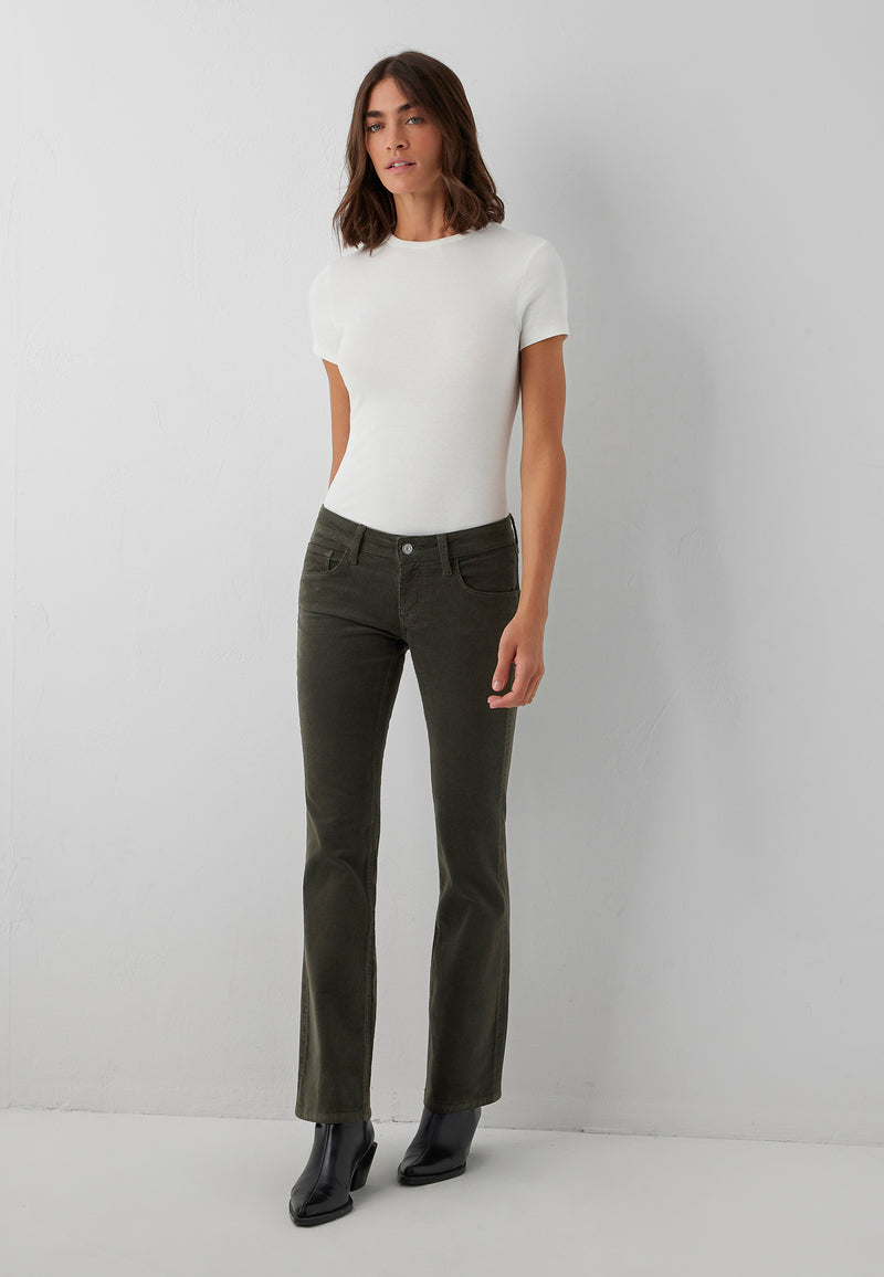 BELLA MID RISE | Mid-Rise, Slim Bootcut