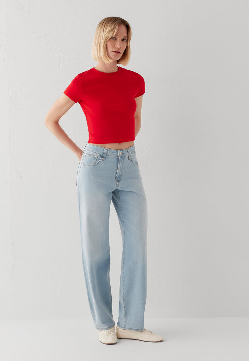 LEILA | High-Rise, Baggy Jeans
