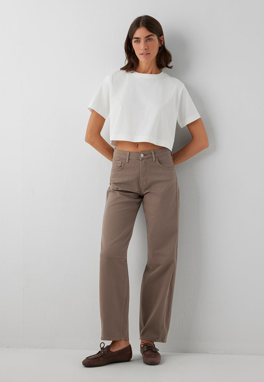 LEILA W/CUT | High-Rise, Baggy Jeans