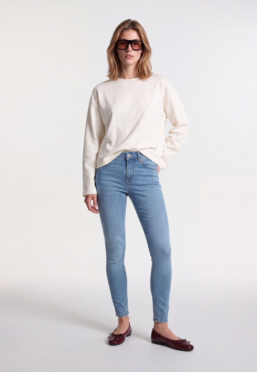 SOPHIE | Mid-Rise, Slim Skinny