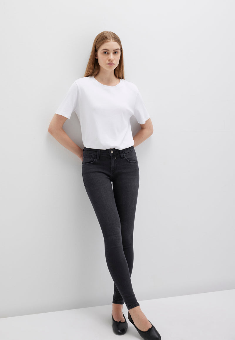 ADRIANA | Mid-Rise, Super Skinny