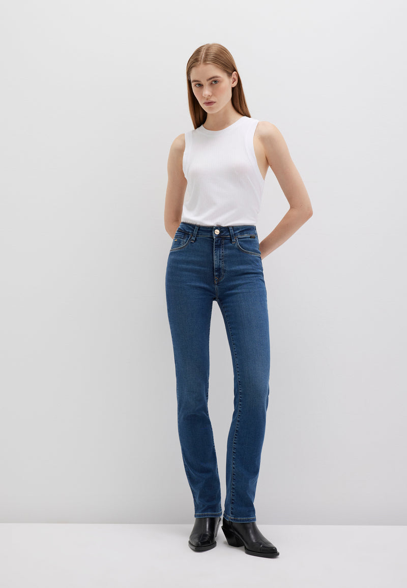 KENDRA | Mid-Rise, Straight Leg