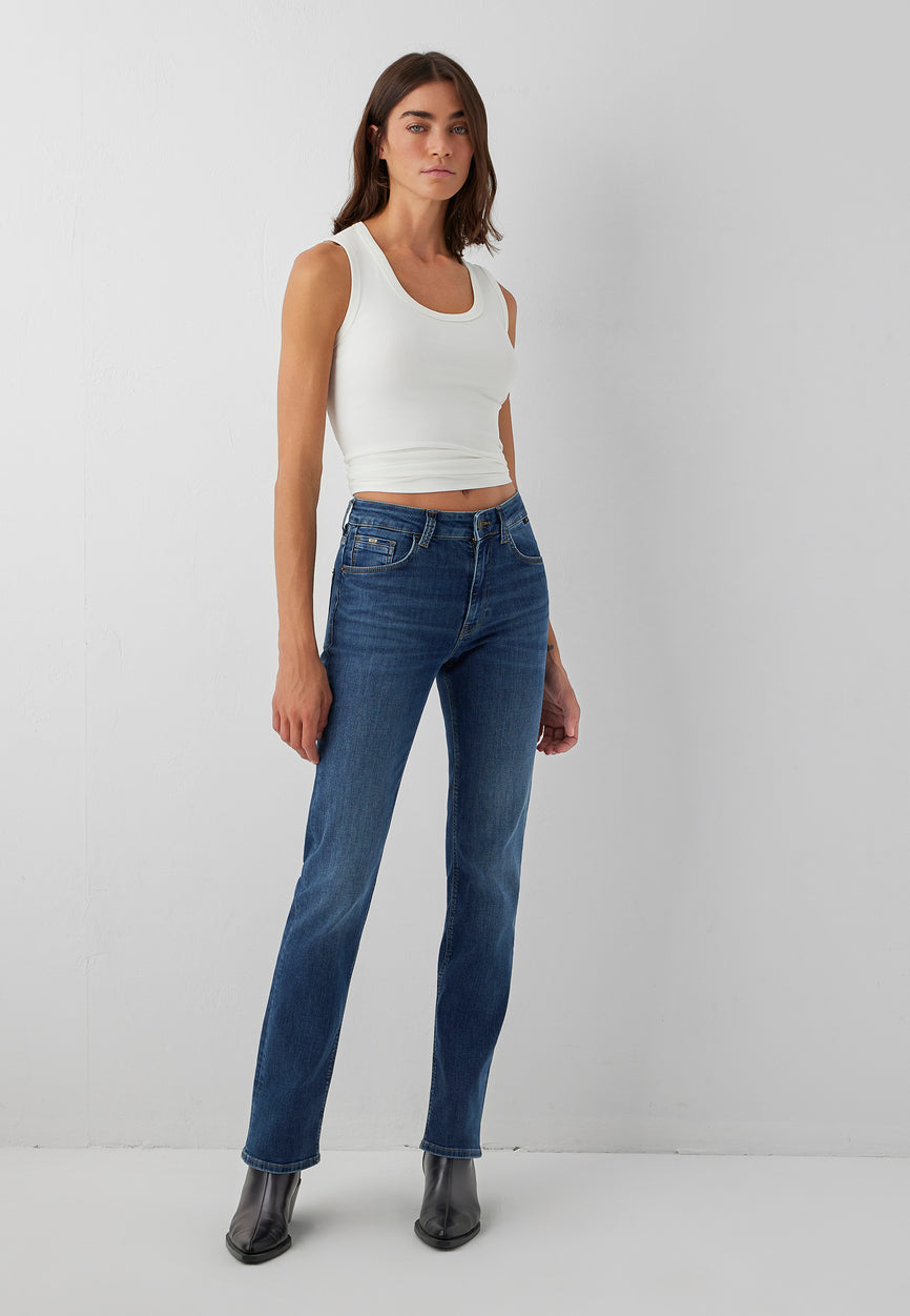KENDRA | Mid-rise, Straight Leg