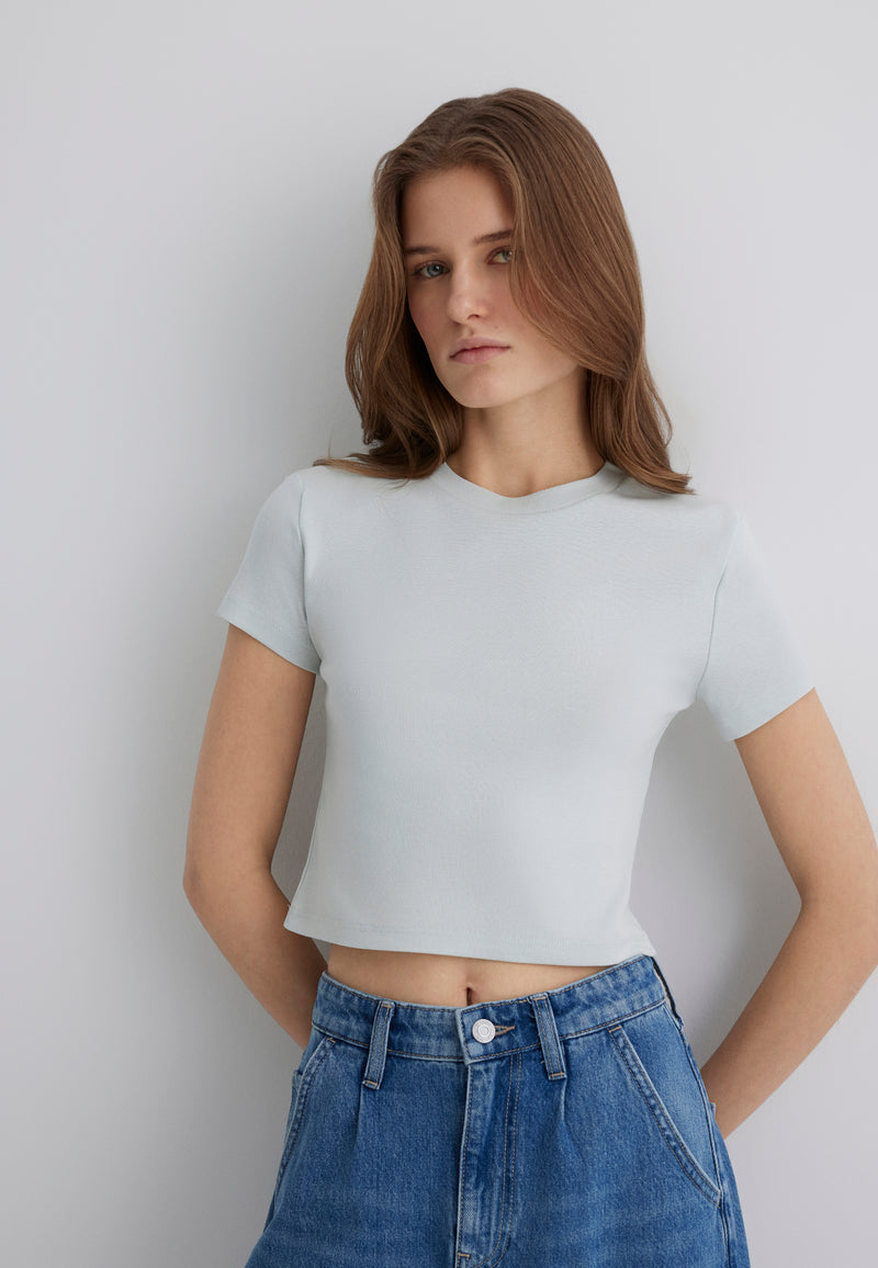 T-shirt | T-shirt shortened