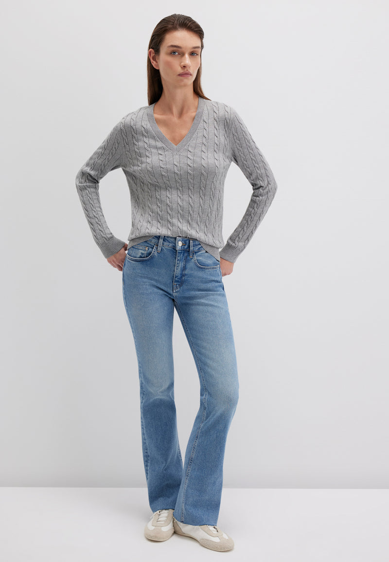 V-Neck Sweater | Fine knit sweater