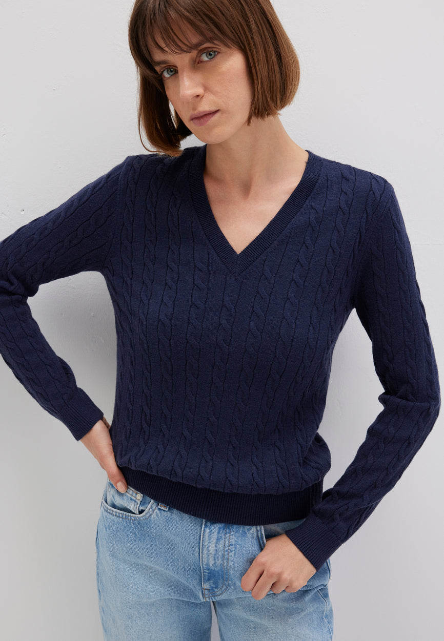 V-NECK SWEATER | Feinstrick Pullover