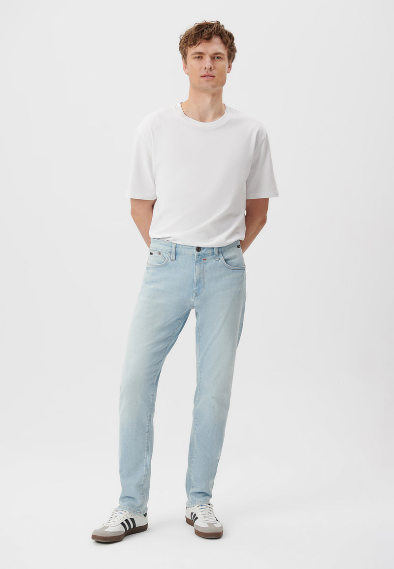 Jake | Jambe maigre mince