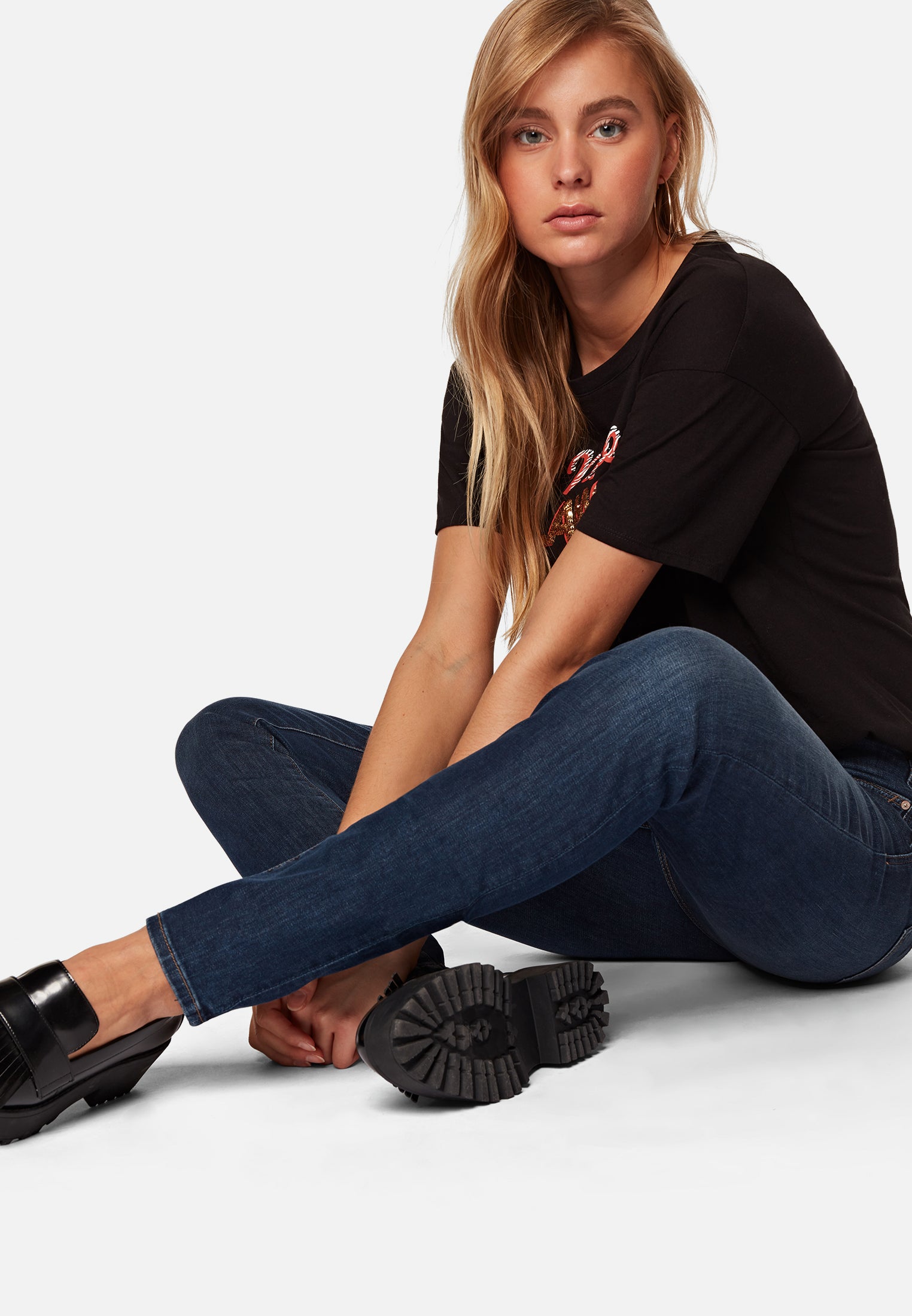 Mavi Lindy Jeans voor dames, Mid Foggy Glam, 31W / 30L Mavi Lindy Jeans voor dames, Mid Foggy Glam, 31W / 30L